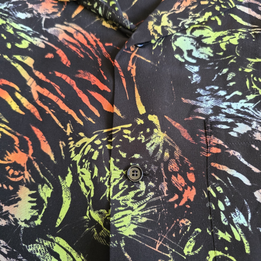 Hawaiian Tiger Print Silk Shirt - Picture 6 of 6